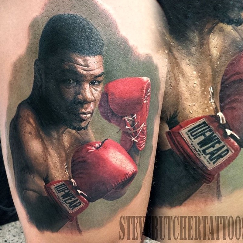 Стив Бучер - мастер татуировки, широко известный своими крайне реалистичным...