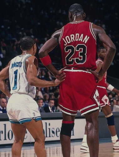 muggsy bogues michael jordan