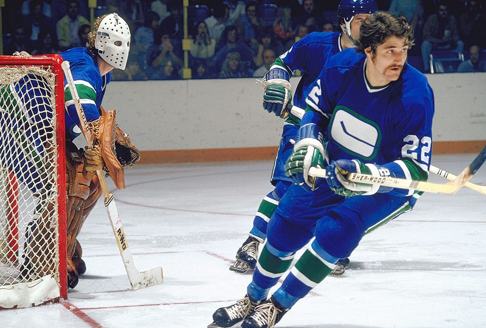 Canucks will wear Flying Skate jersey during 50th season - Sports