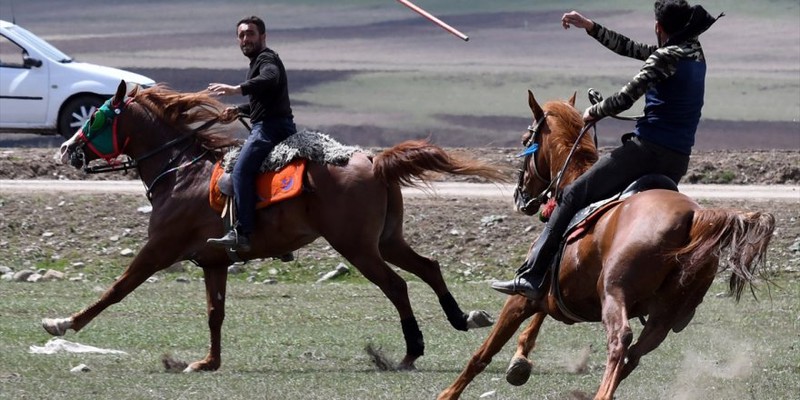 Geçmişten Günümüze, Türk'lerin Ata Sporu Cirit Scorum'da gercekler