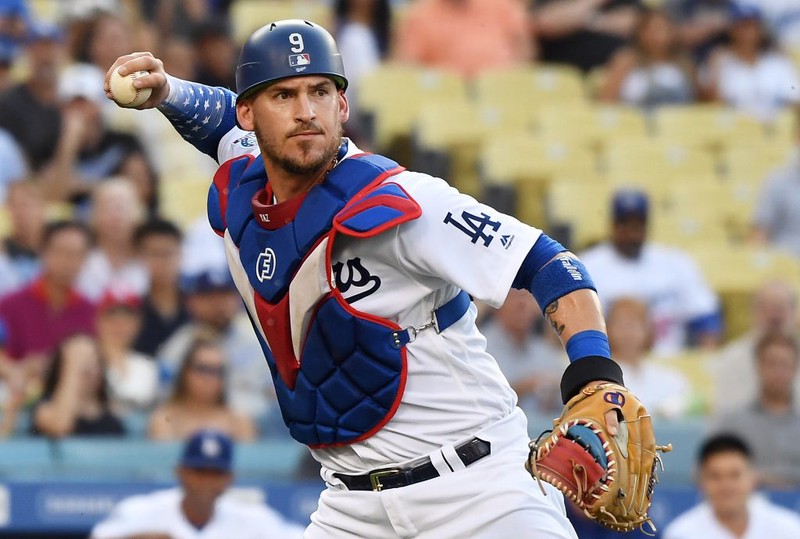 Brewers have deal with catcher Yasmani Grandal