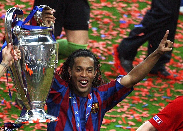 Ronaldinho Gaucho's 2013: A Year to Remember for the Brazilian