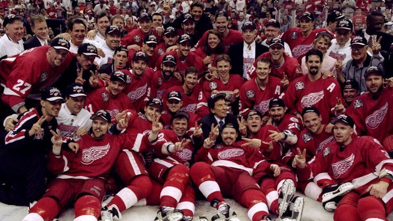 Detroit Red Wings 1998 Stanley Cup Title the Detroit News 